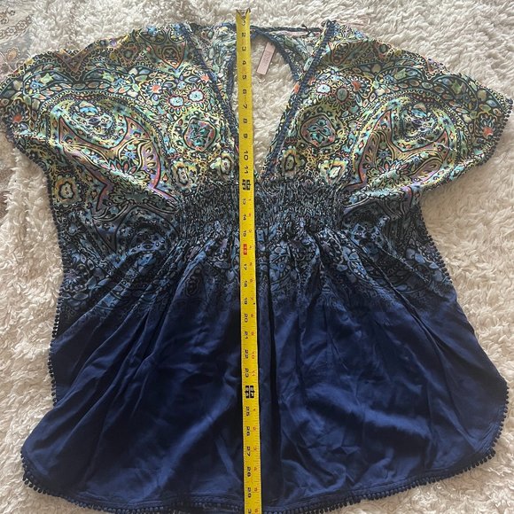 NWT Victoria's Secret Swim Cover Up - Small - Picture 6 of 6